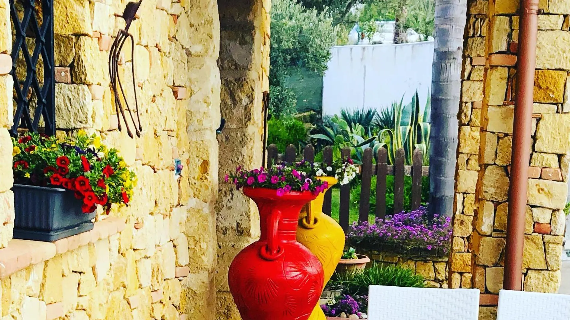 Villa Oleandra Relais Partinico 0*,  Italy